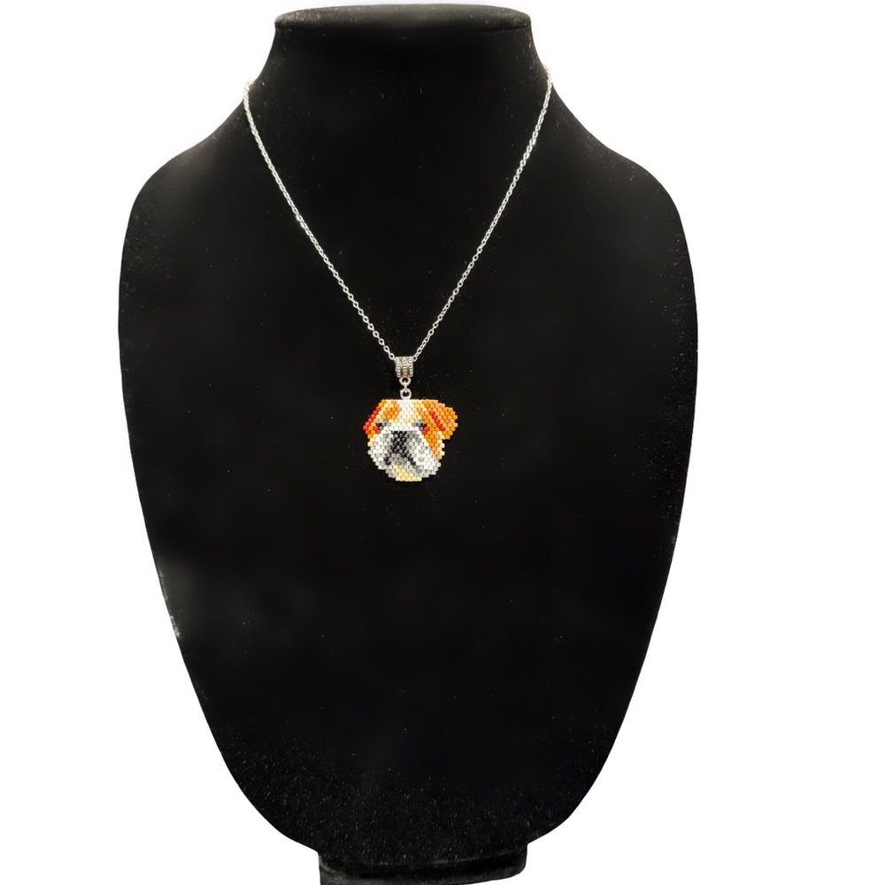 Beaded Bulldog Pendant Necklace: Miyuki Delica Dog Portrait - Picture 5 of 6
